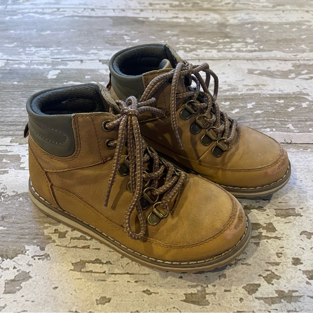 Brown boots